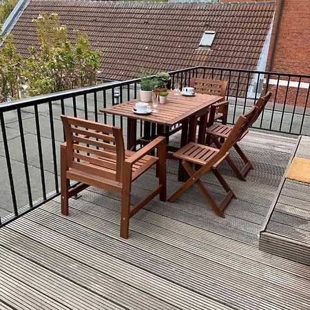 Charmante Ferienwohnung Mit Terrasse Im Herzen Von Norden Εξωτερικό φωτογραφία